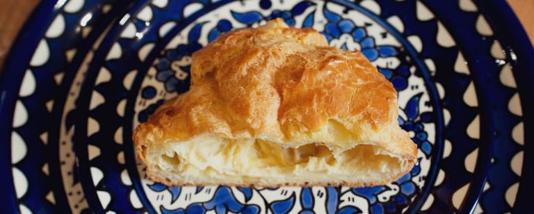 Savor Chablis: A Culinary Journey Through Burgundy. Chablis Gastronomy | Where to Eat & Drink Near Maisons Vaudésir